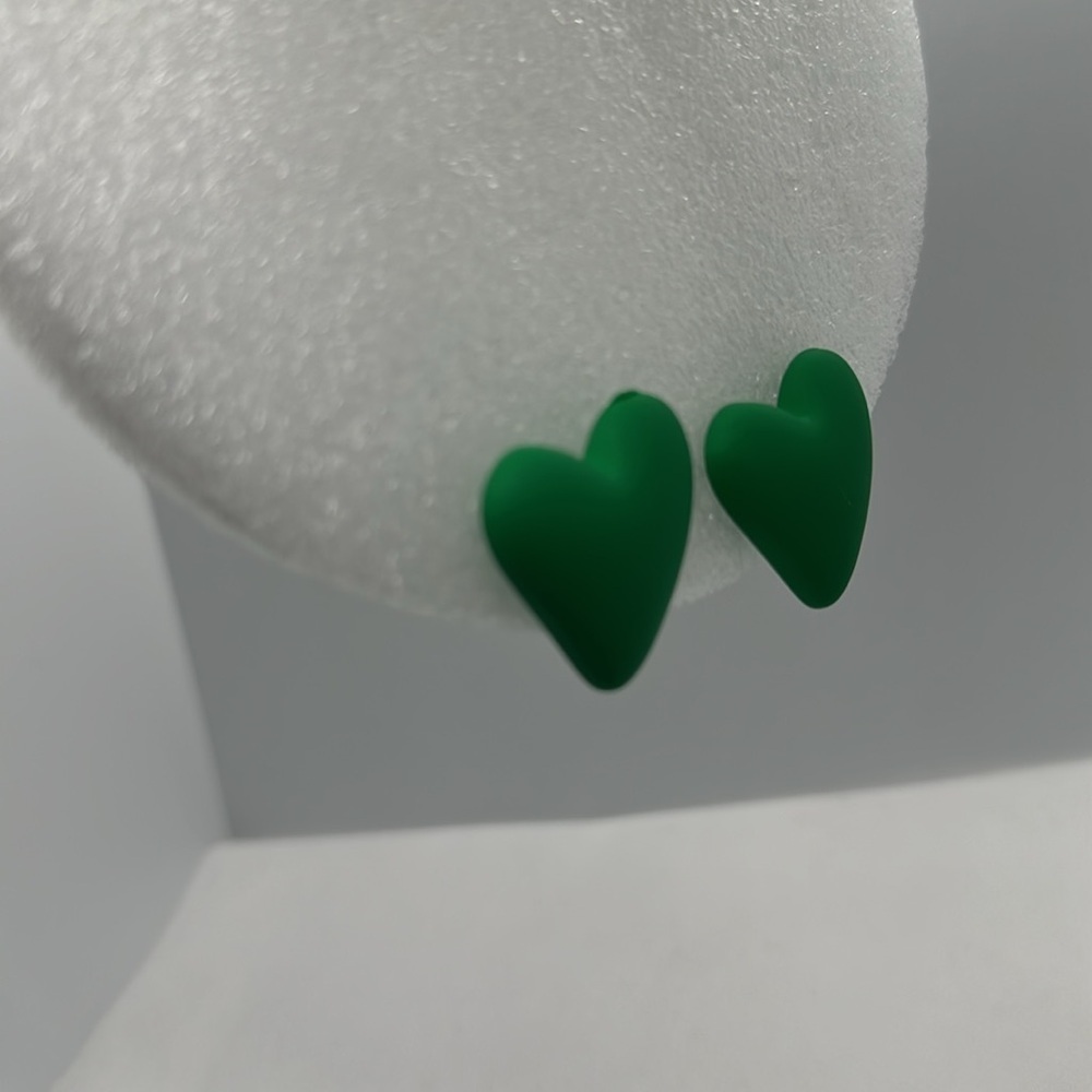 minimalist style, Mojo Green Heart Shaped Stud Earrings. - Picture 6 of 11